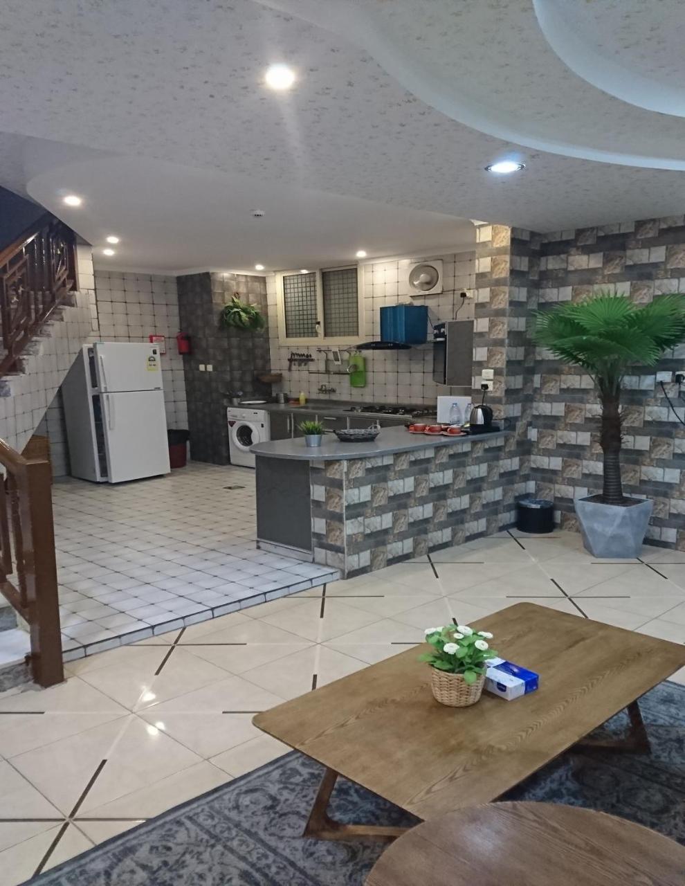 Al Dana Plaza Villas ฏออิฟ ภายนอก รูปภาพ